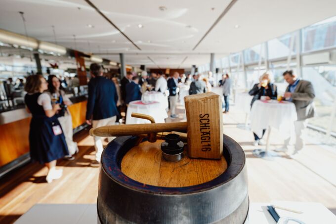 Linz: Primărie și tenismeni, la un eveniment cu șefi locali