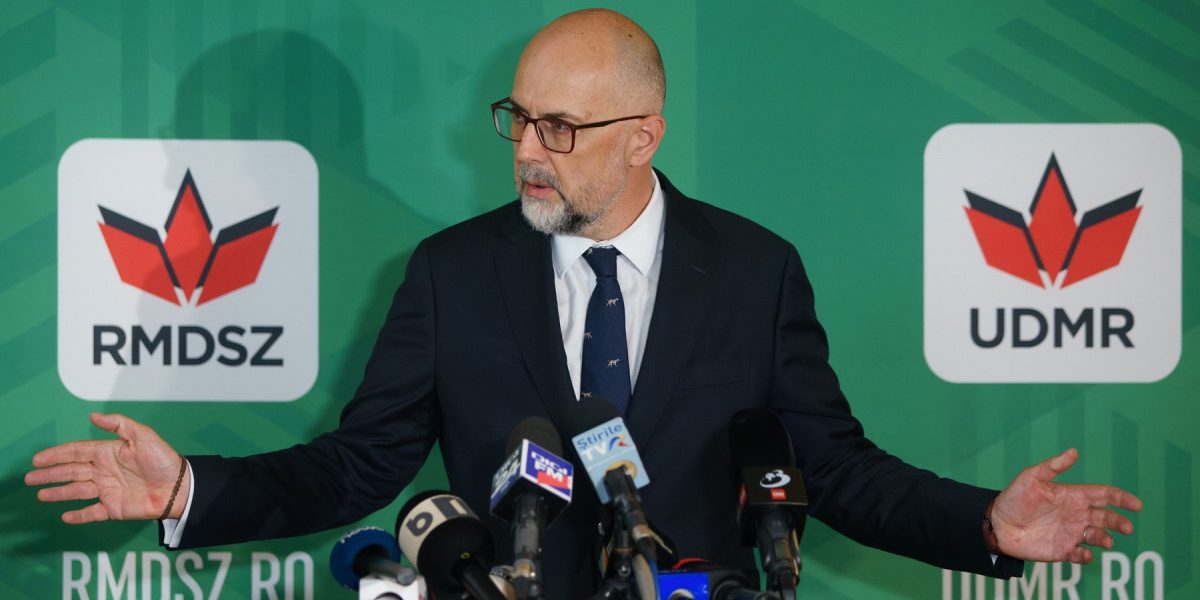 Kelemen Hunor, felicitări pentru Tisza și Magyar după alegeri în Ungaria