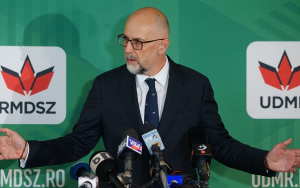 Kelemen Hunor, felicitări pentru Tisza și Magyar după alegeri în Ungaria