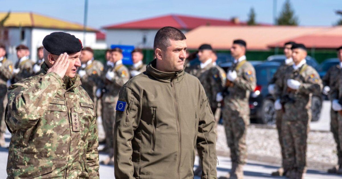 Armata Română, vizită la Sarajevo: Soluția politică, speranța militarilor