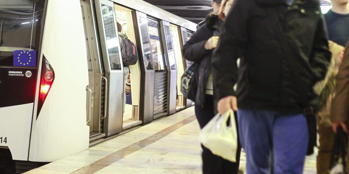 Bilete de metrou mai ieftine? Miruță anunță fraude la Metrorex și cere demiteri