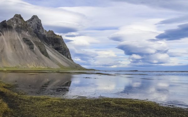 Avion GRATIS și 43.000 de euro pentru cel mai „slab fotograf” în Islanda