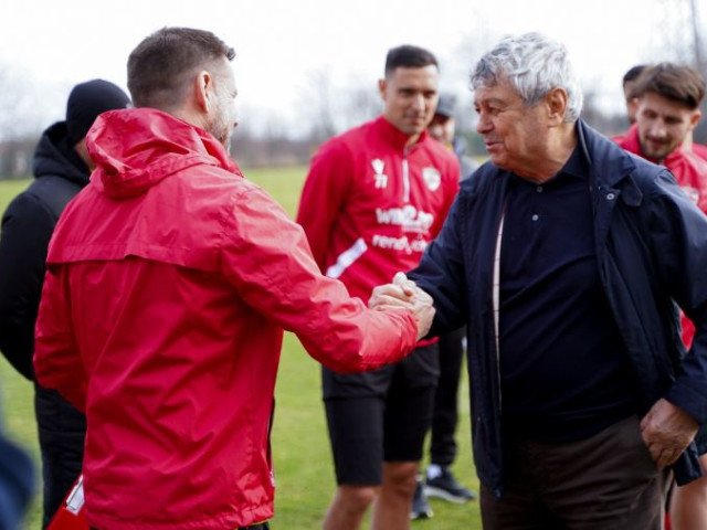 Zeljko Kopic relatează gestul făcut de Mircea Lucescu pentru Dinamo în perioada critică Zeljko Kopic, fost jucător și oficial al clubului Dinamo, a făcut recent o dezvăluire despre gestul memorabil al lui Mircea Lucescu, fost antrenor al echipei, în timpul unei perioade extrem de delicate pentru echipa din Șoseaua Ștefan cel Mare