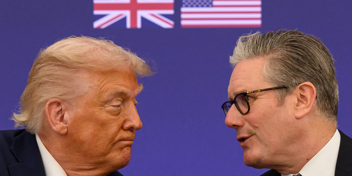 Starmer, blocat de Trump: Renunță la cedarea Insulelor Chagos