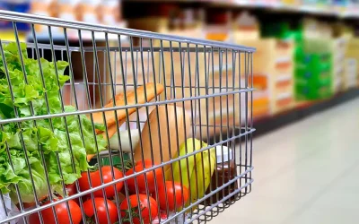 Metoda rapidă prin care românii fac economii la cumpărături: reduceri pe telefon