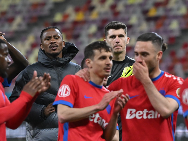 Becali, fără milă cu un jucător FCSB: „Joci la mișto”! Vestea neagră, în vară, e OUT!