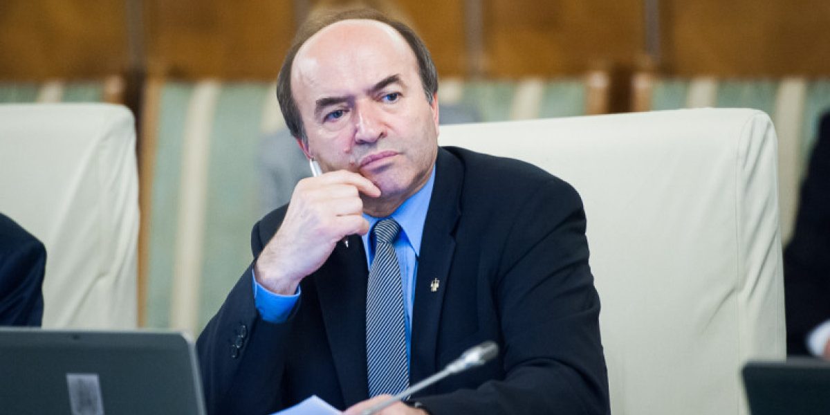 Toader, despre PSD: Guvernarea nu se rupe, ci se reconfigurează