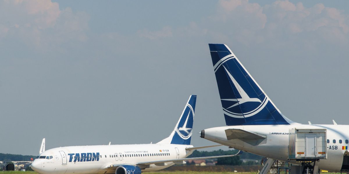 TAROM, pe butuci: Guvernul vrea să închidă compania. Sindicatul ripostează