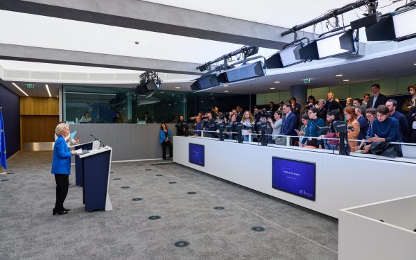 Comisia Europeană, lovită de scumpiri: Factura la combustibili a crescut cu 22 miliarde euro