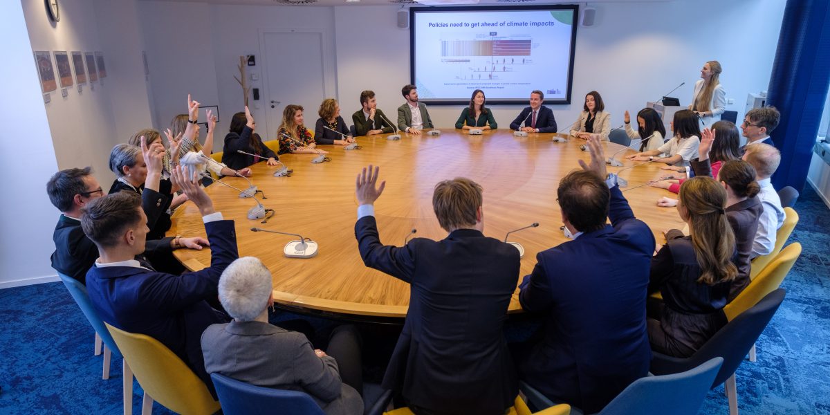 Comisia Europeană, plan de ajutor: Sectoarele lovite de criza din Orientul Mijlociu