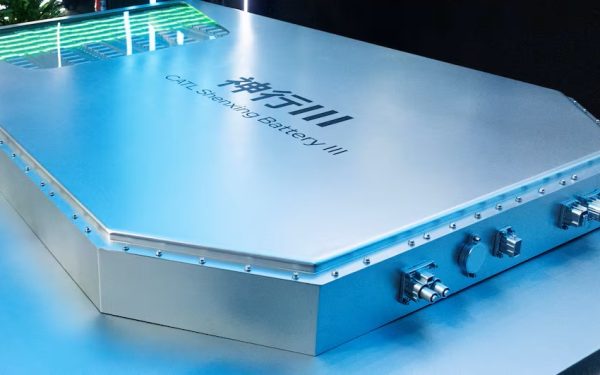 CATL uimește: Bateria Qilin promite 1.000 km autonomie pentru mașinile electrice