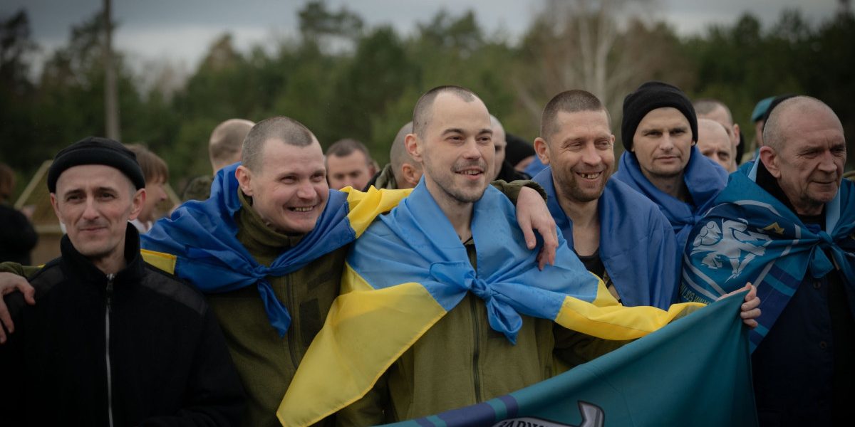 Schimb masiv de prizonieri Rusia-Ucraina, înainte de Paște: 350 eliberați