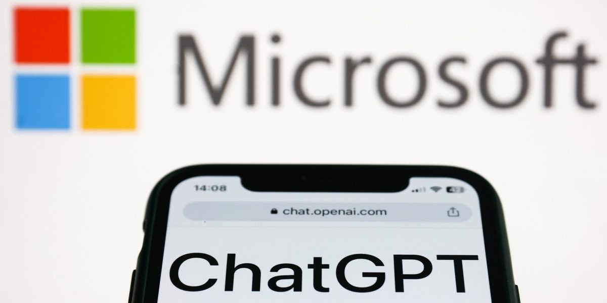 Microsoft, lovită dur: ChatGPT, pe AWS. Ce anunță CEO-ul Amazon