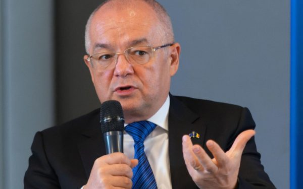 Boc, despre anticipate: „Atingerea lor, grea”. Primarul explică scenariul