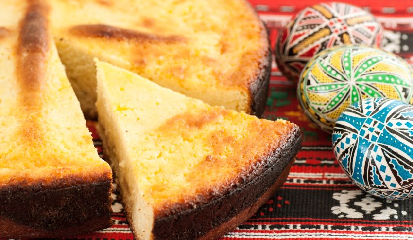 Pașca dietetică de Paște: Desertul ușor, fără aluat, pe care îl poți savura liniștit