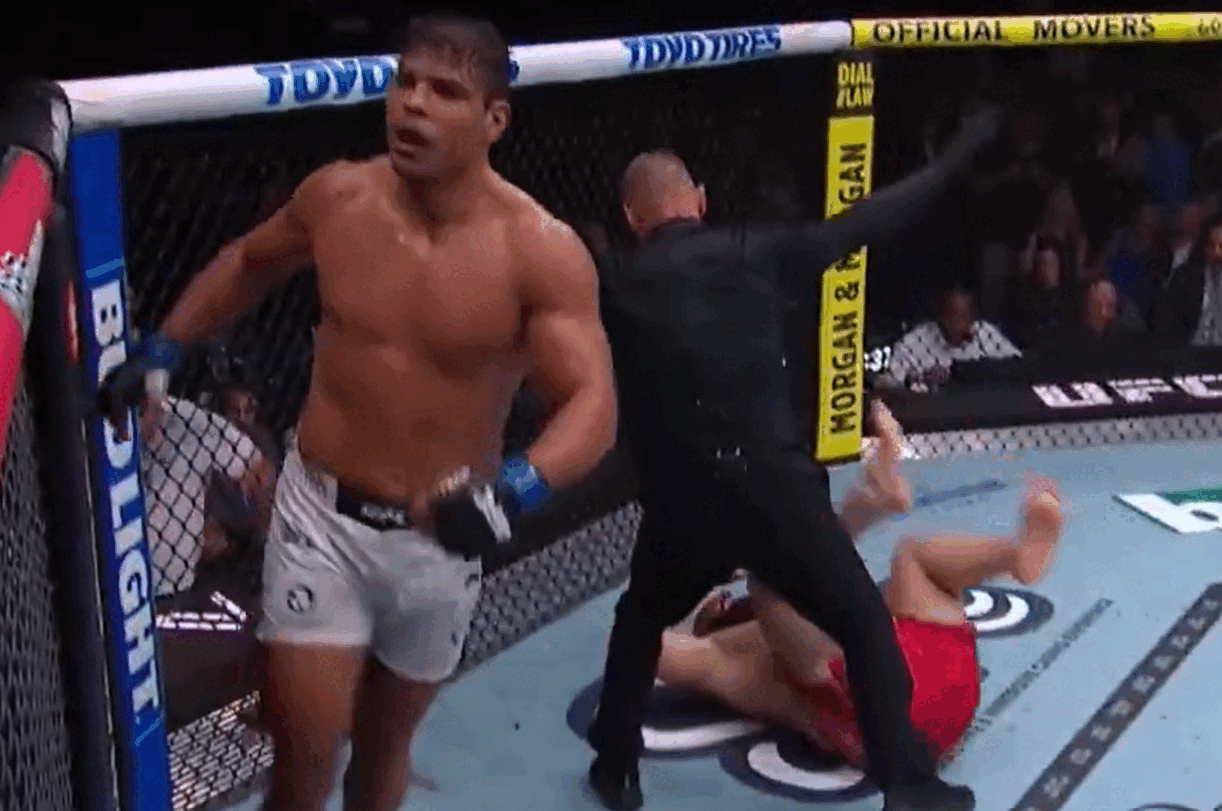 Paulo Costa, victorie răsunătoare: Azamat Murzakanov, prima înfrângere