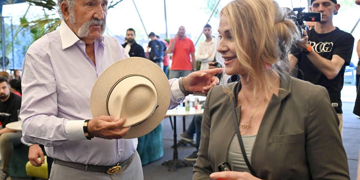 Pe 18 iulie: Donald Trump scapă de chei și de Casa Albă