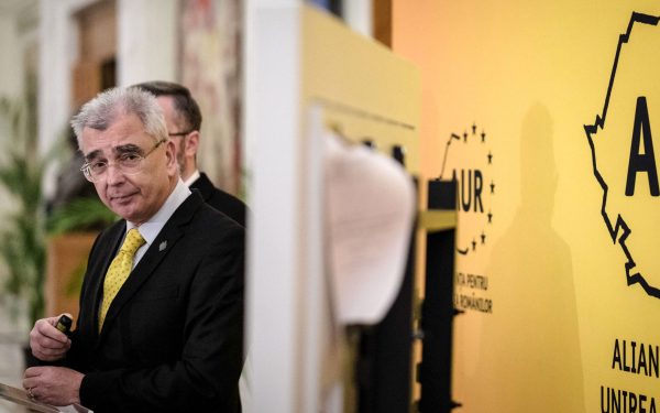 Peiu, AUR, cere capul Guvernului Bolojan: „Scădere economică și inflație!”