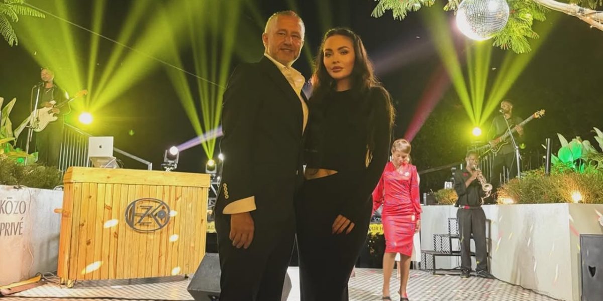 Reghecampf, în România cu familia și… angajata din Filipine!