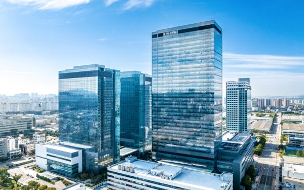 Samsung, profituri record pe fondul boom-ului memoriilor