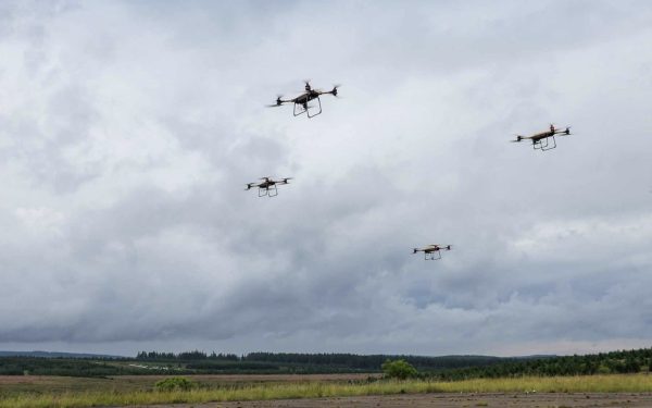 Drone ucrainene lovesc adânc Rusia: Crimeea și regiunea Leningrad, în flăcări