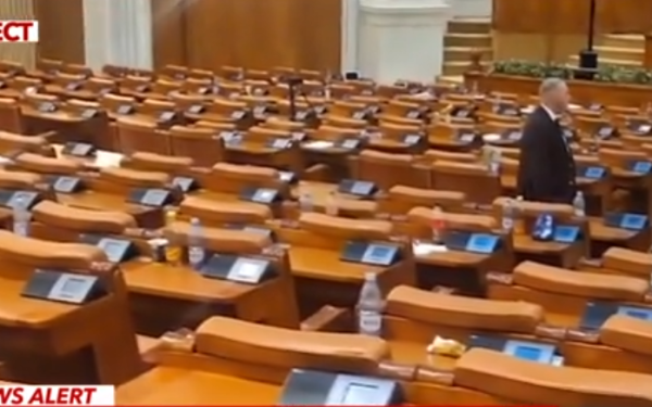 Meniu „de criză” pentru SENATORI: Austeritate cu față de… festin în Parlament!