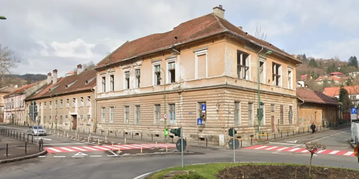 Descoperire ȘOC la Brașov: Resturi umane și un bebeluș în formol, la fostul spital
