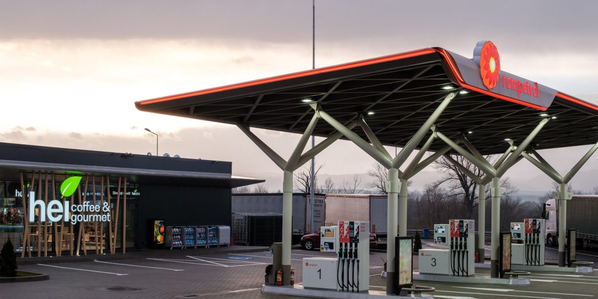 Rompetrol Simplifică: Sistem IT Nou, Schimbări Majore în Rețea