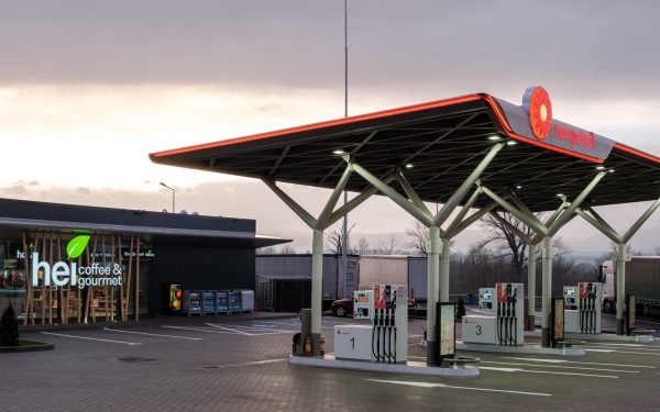 Rompetrol Simplifică: Sistem IT Nou, Schimbări Majore în Rețea