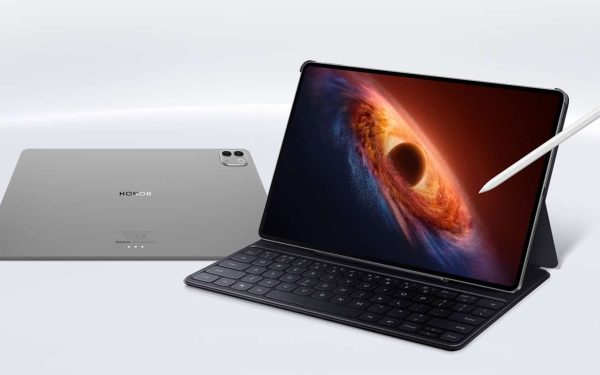 Tableta Flagship în România: Subțire, OLED 165Hz și Snapdragon 8 Gen 5