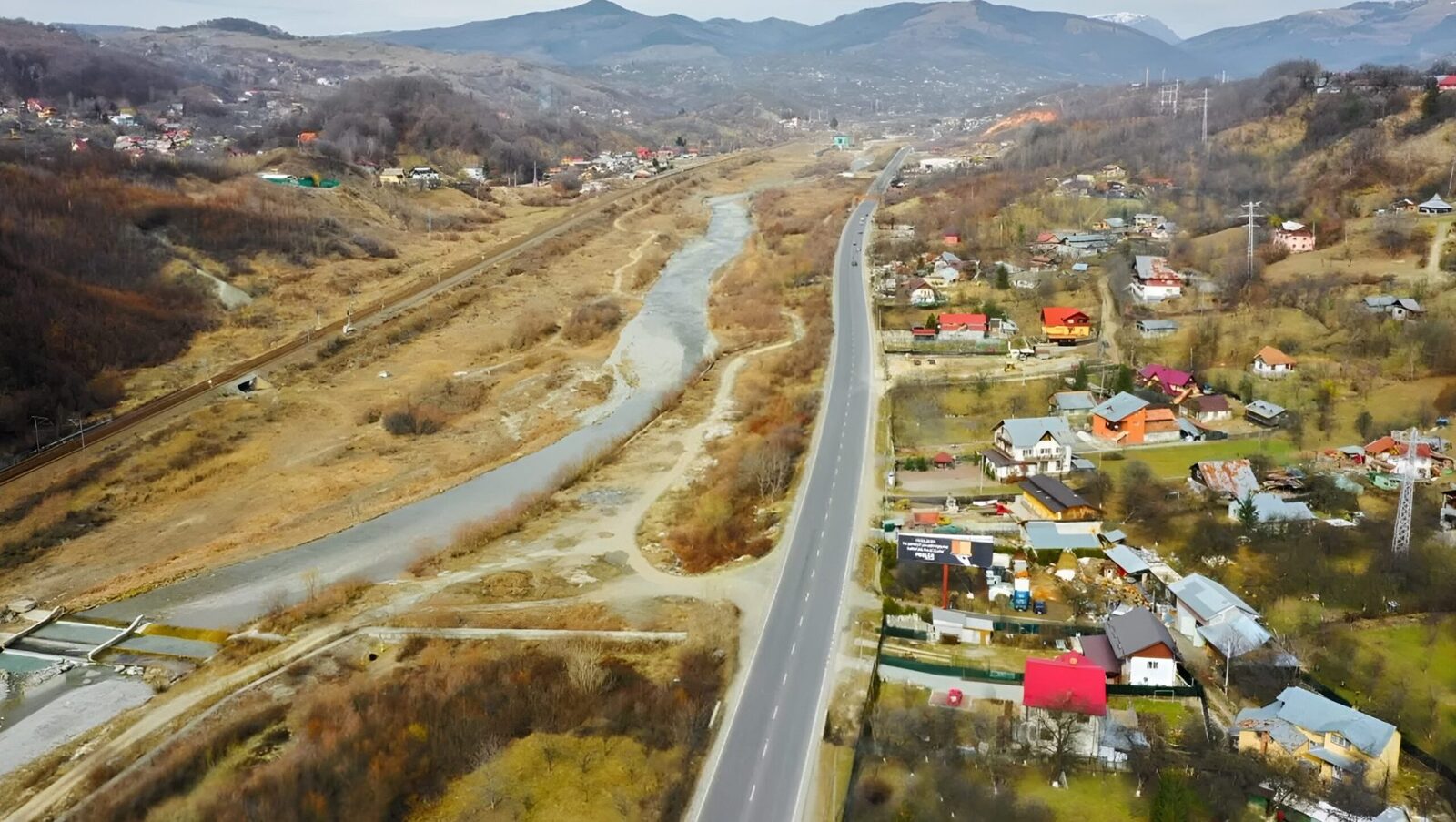 Decenii de eșecuri: Ce blochează România după atâtea promisiuni
