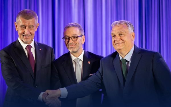 Premierul Cehiei, susținere neașteptată pentru Viktor Orban înainte de alegeri