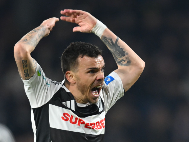 „U” Cluj a anunțat despărțirea de DAN Nistor, la patru zile după ce mijlocașul a avut o ieșire nervoasă în timpul meciului cu Rapid, pierdut de ardeleni