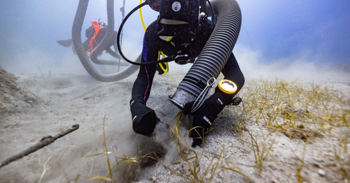 Un fragment din decorațiunea sculpturală de la Partenon, care a fost considerat dispărut de peste două secole, a fost recent recuperat din epava navei Mentor, sub comanda lui Lord Elgin, anunță Greek Reporter