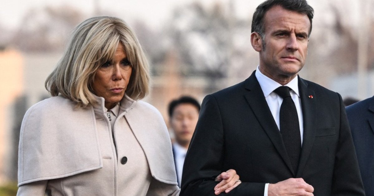 Președintele Franței, Emmanuel Macron, a făcut joi declarații dure referitoare la recentele comentarii ale omologului său american, Donald Trump, despre viața privată a sa