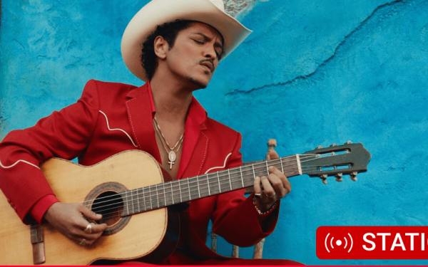 YouTube intră pe piața TV: Lansare de canale de streaming 24/7!