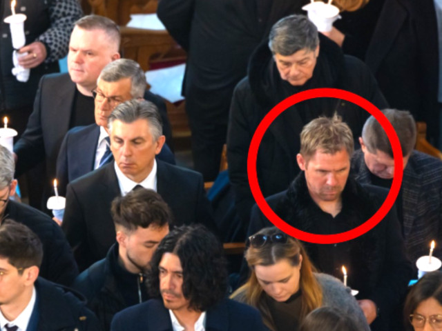 A apărut cineva neașteptat la înmormântarea lui Mircea Lucescu! Nimeni nu l-a recunoscut