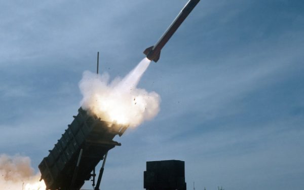 SUA, avertisment pentru Europa: Livrări de arme, cu mari întârzieri