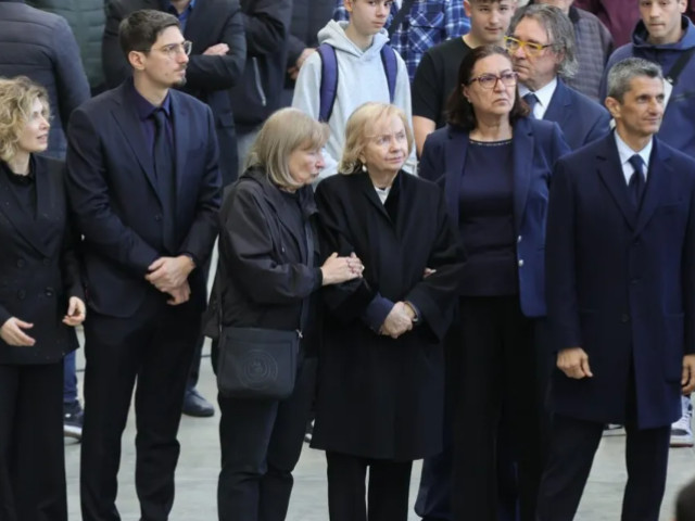 Lucescu, spectacol total: Trei din familie, la Rapid – FC Argeș