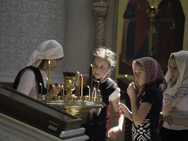 Când pică Paștele? Calendarul complet (2027-2036) și diferențele majore