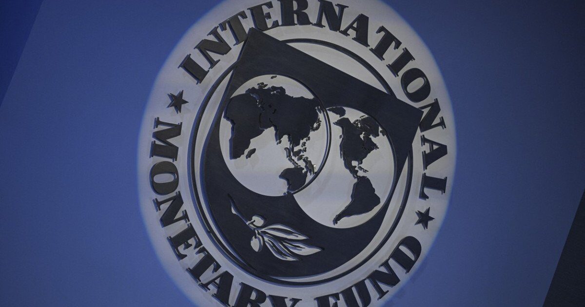 FMI taie drastic prognoza de creștere a României în 2026, la 0,7%: ce zice de inflație