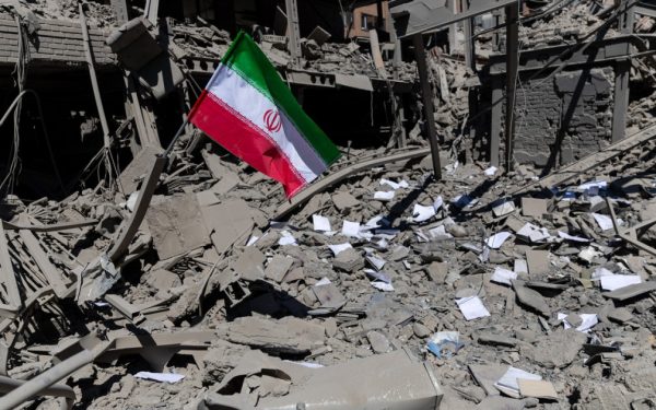 Război în Orient: ziua 42. Vance: Trump a dat orientări clare pentru Iran