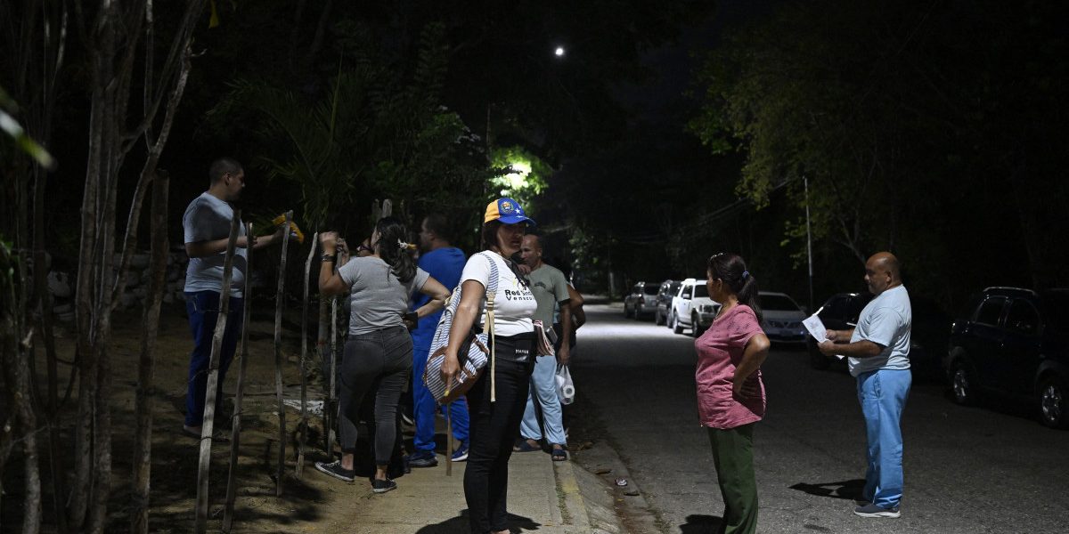 Venezuela, concesii sub presiunea SUA: Zeci de deținuți politici eliberați, 500 în continuare închiși