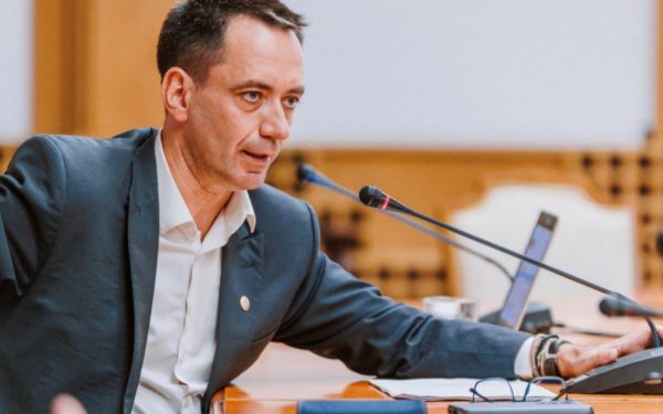 Udemeriștii vor Guvern cu Bolojan premier: „Nu avem nevoie de criză”