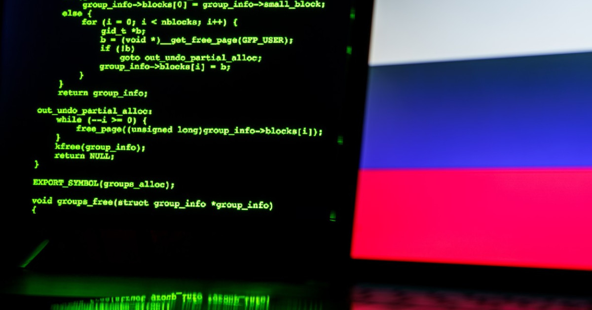 Agenția rusă de telecomunicații Roskomnadzor a anunțat luni că majoritatea atacurilor cibernetice adresate Rusiei provin din Statele Unite, sporind tensiunile în contextul relațiilor dintre cele două țări