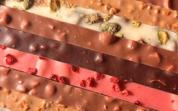 Ciocolata, deliciul cu efecte duble: Sănătate vs. riscuri. Ce spun specialiștii