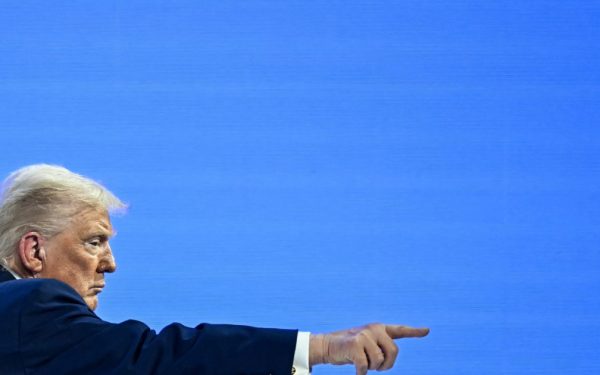 Donald Trump, pe marginea prăpastiei: Sondajele anunță dezastru la alegeri