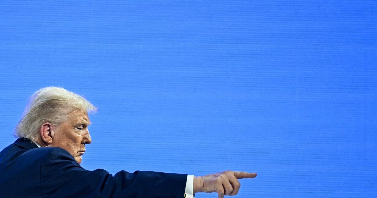 Donald Trump, pe marginea prăpastiei: Sondajele anunță dezastru la alegeri