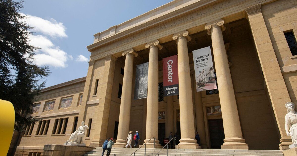 RUȘII pun Stanford pe lista NEAGRĂ: Închisoare pentru legături cu SUA