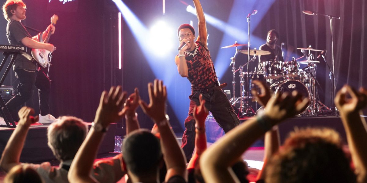 Cântăreț american, arestat după ce o adolescentă a fost găsită moartă